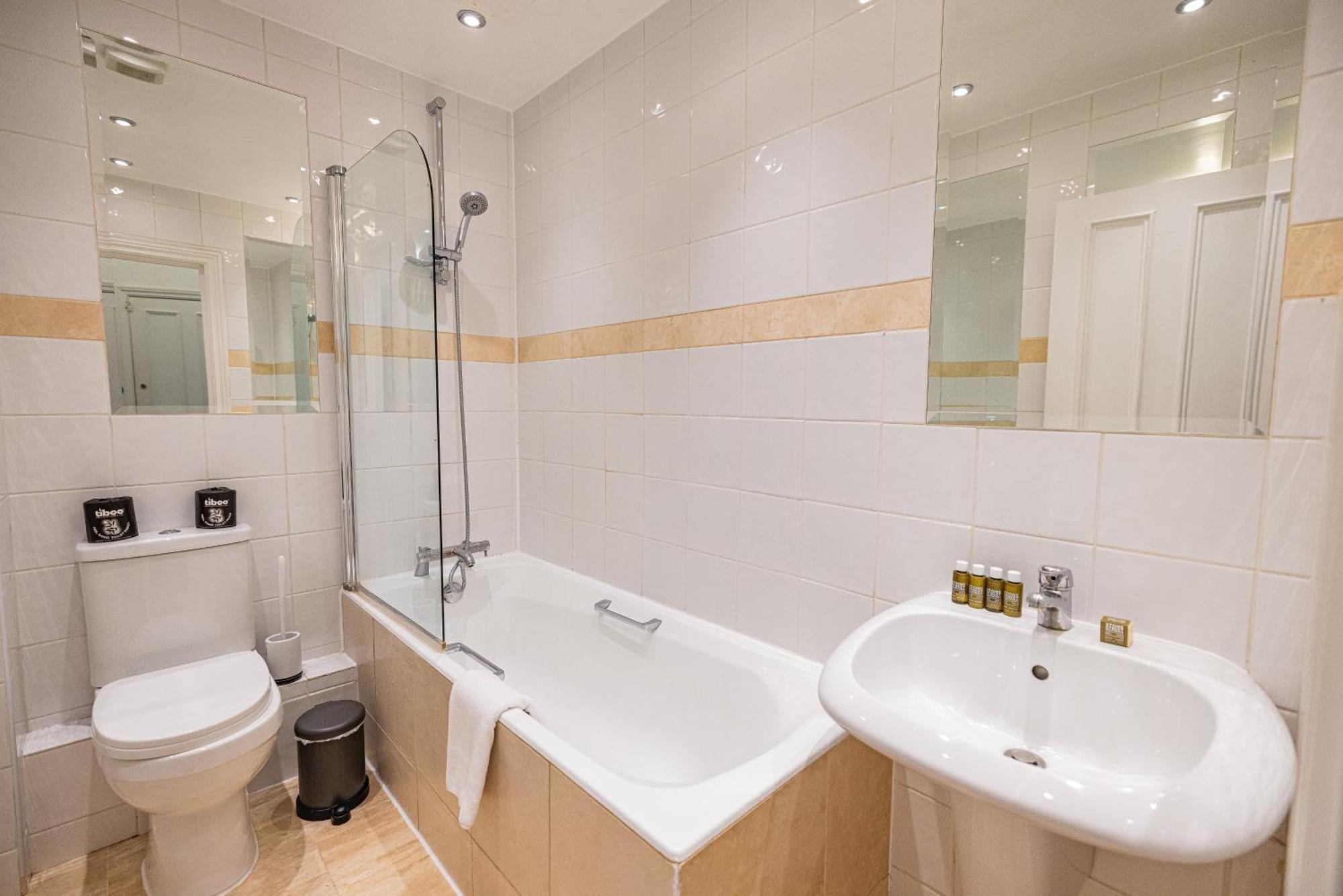 Gorgeous 3 B Edroom Home In Little Venice London Exterior photo